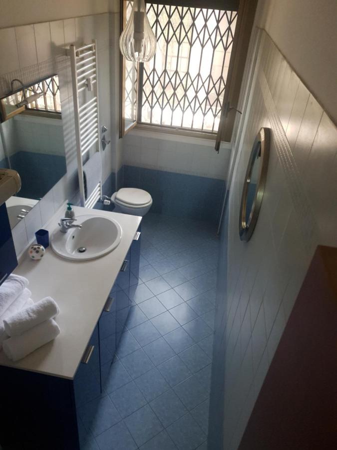 Maffucci 24 Bilocale Molto Spazioso E Moderno Milão Exterior foto